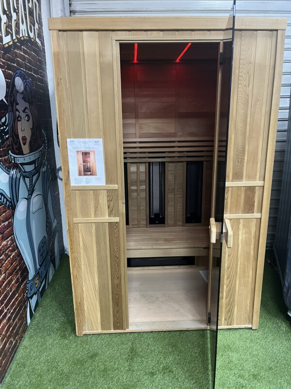 Sauna infrarouge ALPHA WELLNESS INFRAWAVE (OCCASION) – 2 places en cèdre rouge 🌿