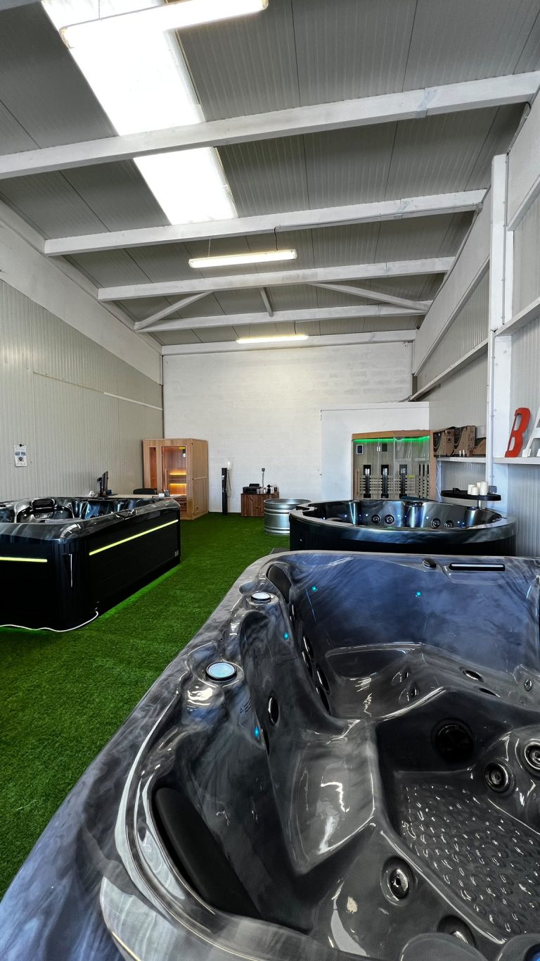 showroom spa la boite a piscines et spas caen