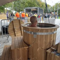 BAIN FROIN ICE CUBE ICE BATH