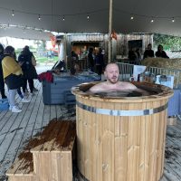 BAIN FROIN ICE CUBE ICE BATH